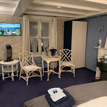 B&B Petit Chateau - Stijlvol Verblijf Centraal Gelegen In Zeeuws Vlaanderen Biervliet Eksteriør bilde