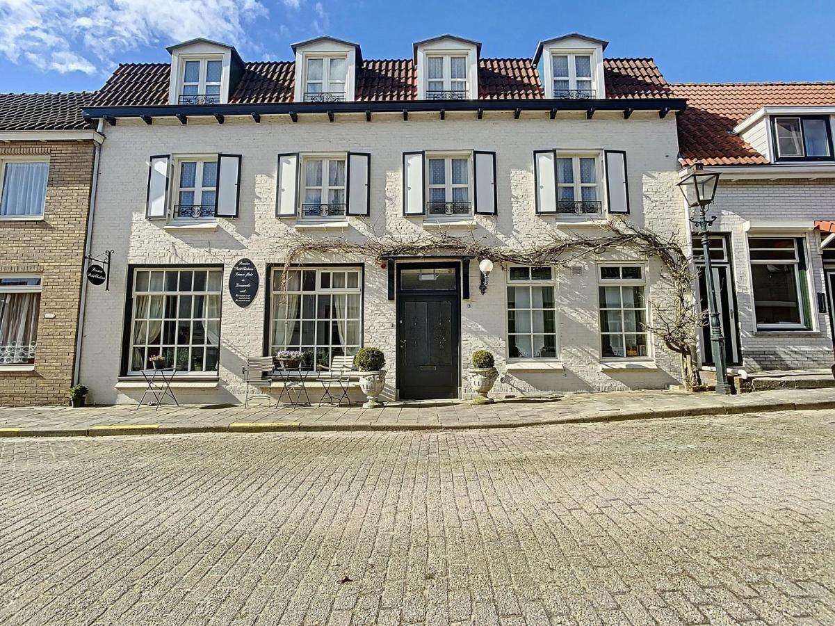 B&B Petit Chateau - Stijlvol Verblijf Centraal Gelegen In Zeeuws Vlaanderen Biervliet Eksteriør bilde