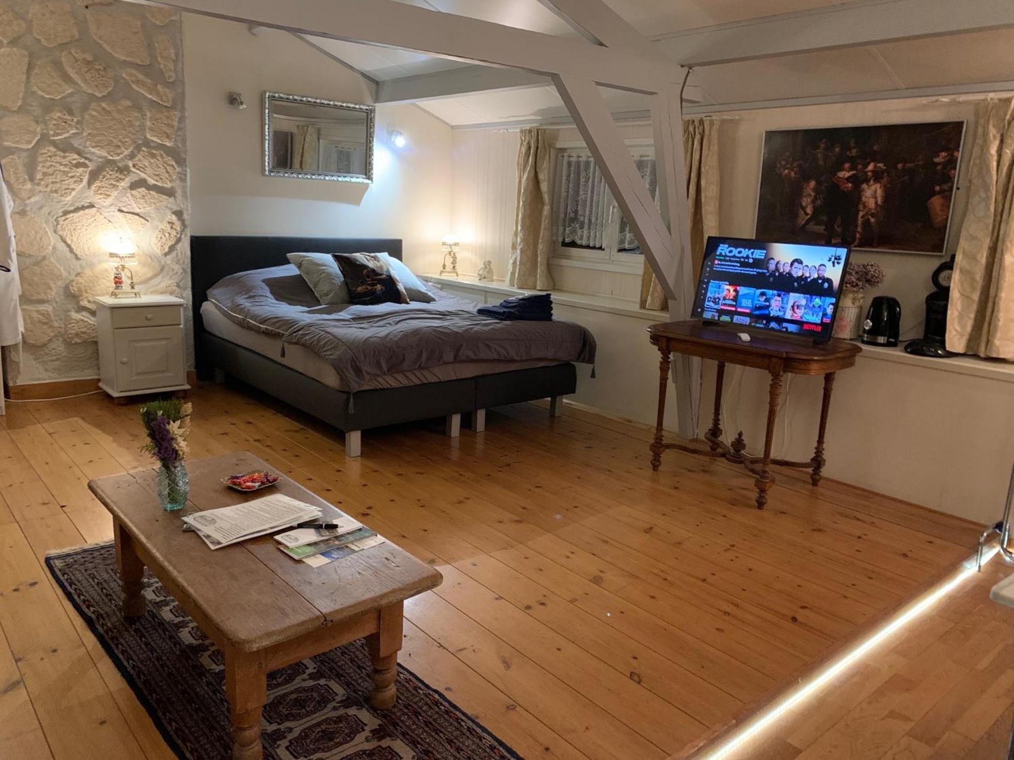 B&B Petit Chateau - Stijlvol Verblijf Centraal Gelegen In Zeeuws Vlaanderen Biervliet Eksteriør bilde